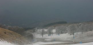 Produzione neve in corso all'Eremo Monte Capegna