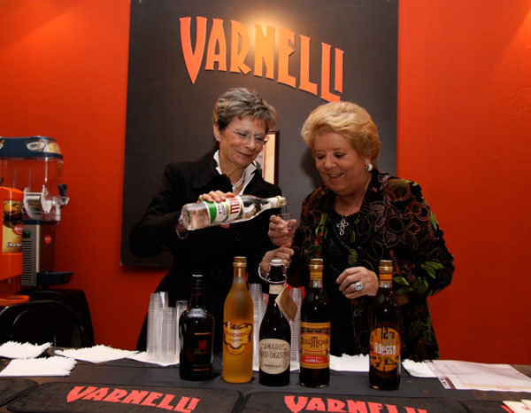 foto Simonetta Varnelli con Wilma De Angelis