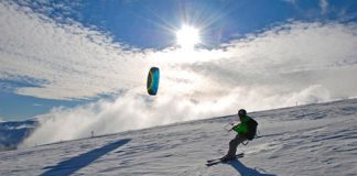 immagine snowkite a castelmanardo bolognola
