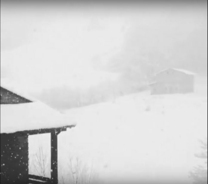 Il video della bufera di neve