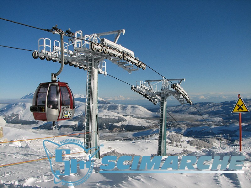 Cabinovia Aremogna - sciare a Roccaraso - Abruzzo