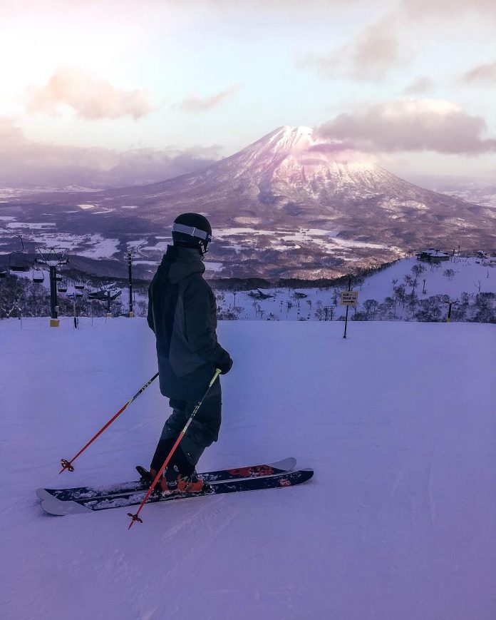 Sciare a Niseko in Giappone