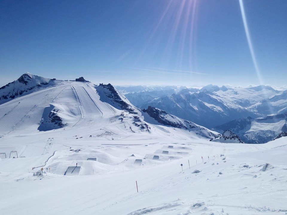 Sci estivo a Hintertuxer Gletscher