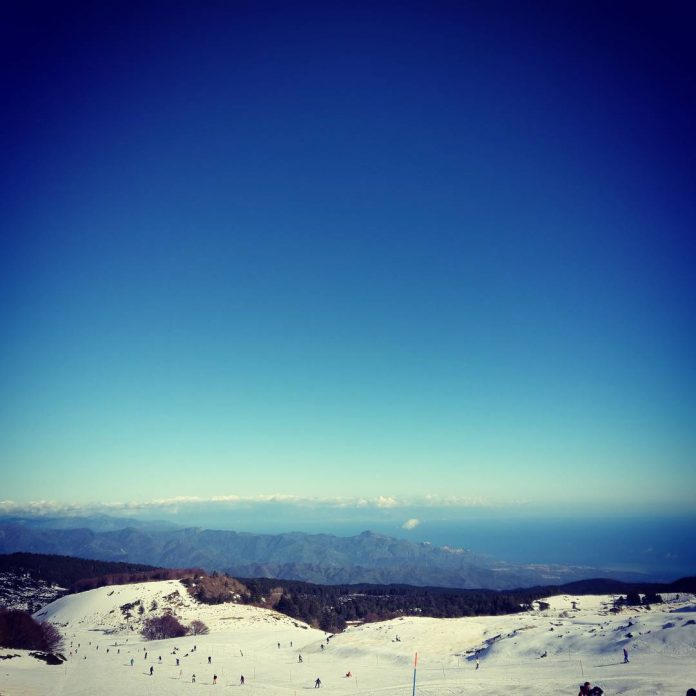 Sciare sull'Etna con vista mare - Credits Lorena