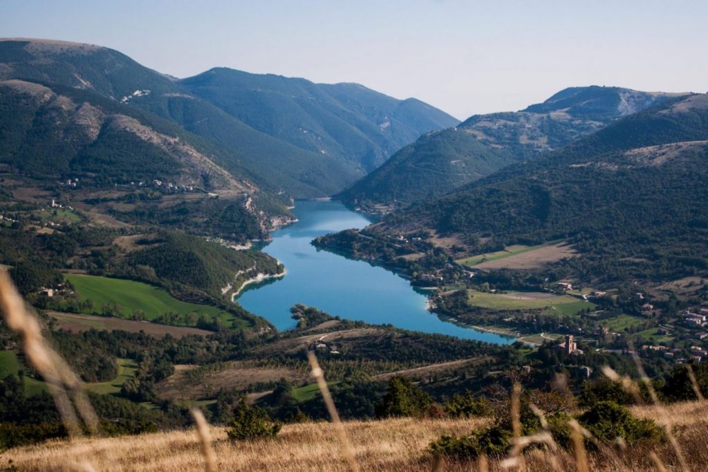 Lago di Fiastra, nel Parco Nazionale