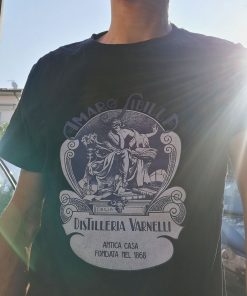 La maglia ufficiale dell'Amaro Sibilla prodotto dalla Distilleria Varnelli