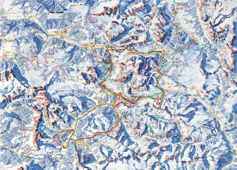 Il Giro del Sellaronda anche noto come Giro dei Quattro Passi