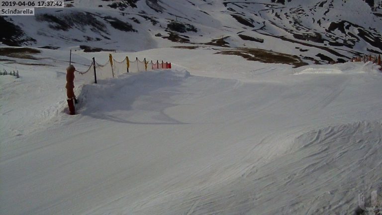 Campo Imperatore, si scia fino a Pasqua