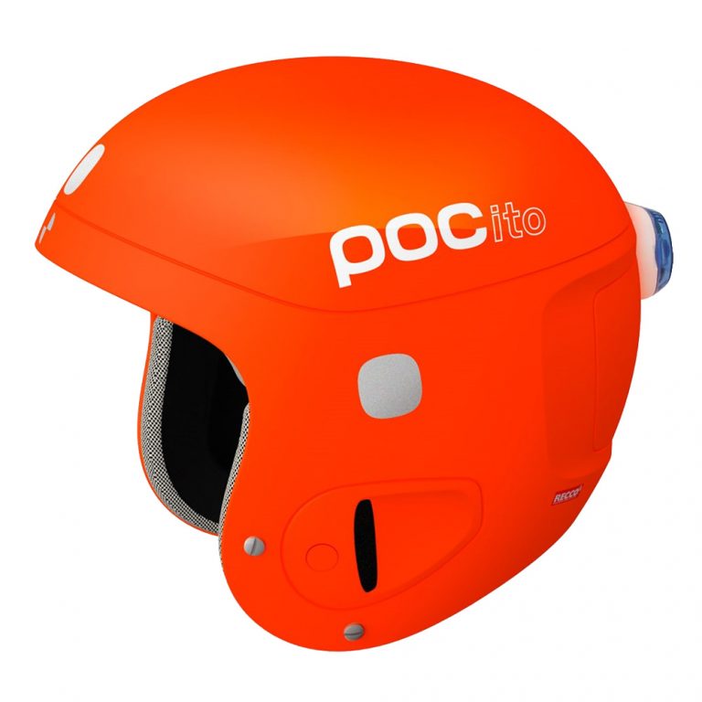Sicurezza sulle piste da sci, il governo vuole il casco obbligatorio e defibrillatori