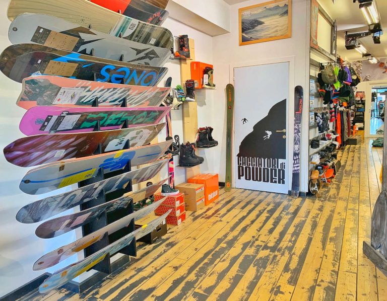 Boardroom, noleggio e manutenzione sci e snowboard a Civitanova Marche