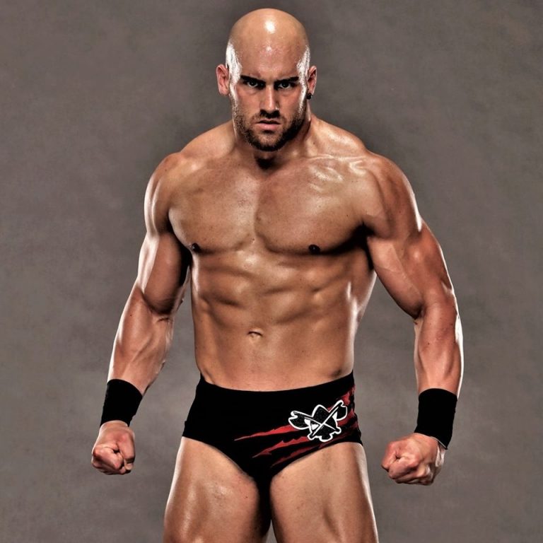 Fabian Aichner da maestro di sci al wrestling