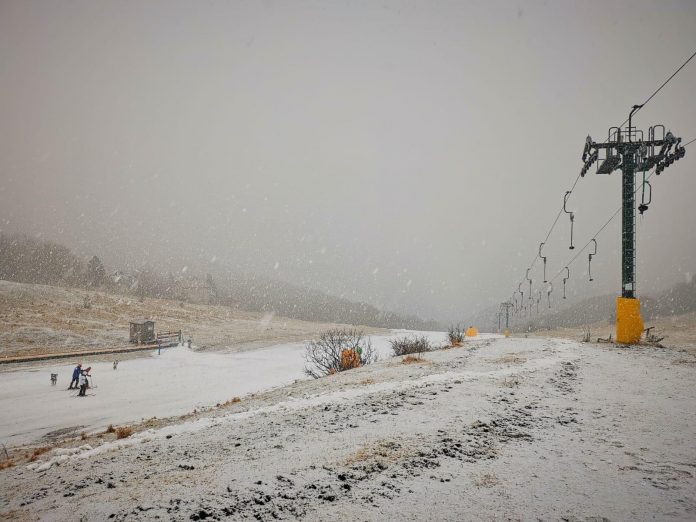 Bolognola, prima nevicata del 2020