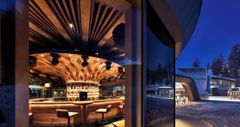 Loox The Alpine Club è il nuovo apres ski di Obereggen