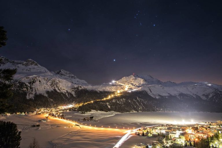 Corvatsch Snow Night 2020: programma eventi, locali e skipass sci notturno