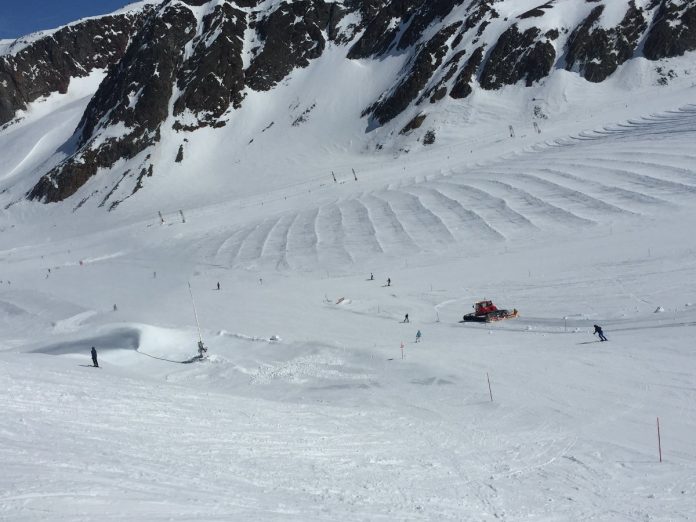 Val Senales, sciare sul ghiacciaio dal 25 maggio