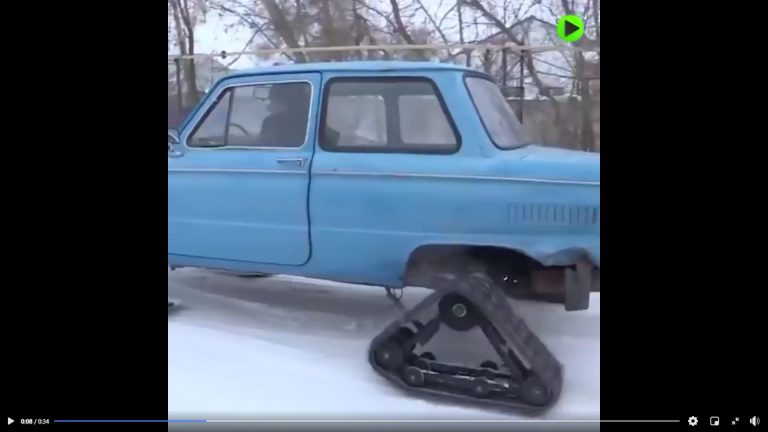 Nel frattempo in Russia viene lanciata l’auto cingolato