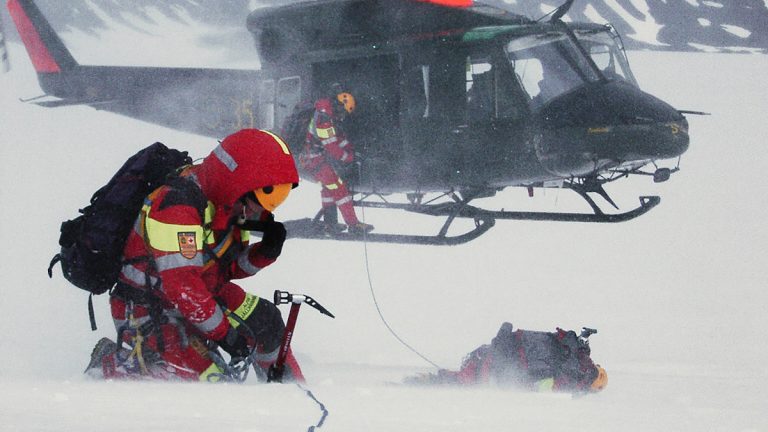 Norvegia, fa 40 km sugli sci per scappare dalla quarantena Covid