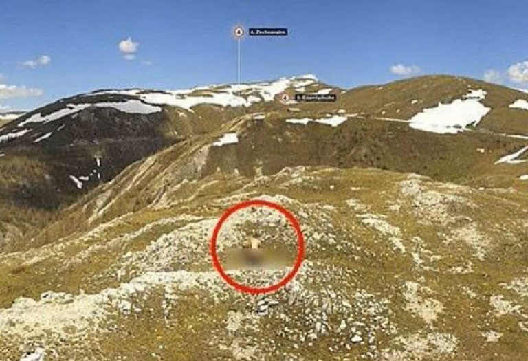 Escursionisti focosi in preda alla passione fanno sesso in alta quota