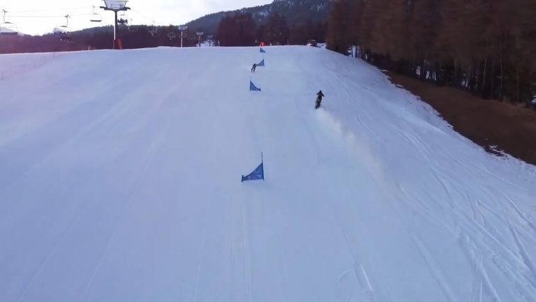Snowbike VS Ski, la sfida che si è svolta Cortina tra Alvaro Dal Farra e Kristian Ghedina