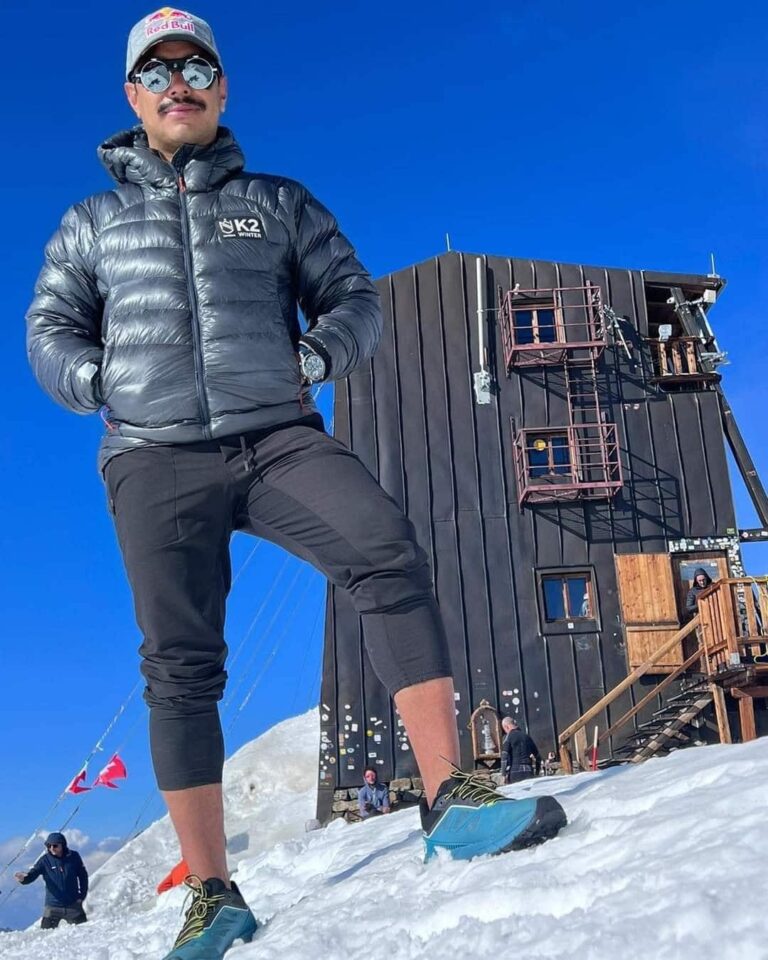 Monte Rosa, insultato perchè in sneaker e pantaloncini a 4.554 metri ma lui è Nirmal Purja re degli 8.000 metri