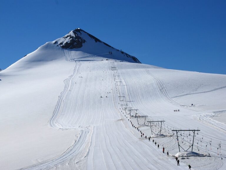 Sci estivo, dal primo giugno parte la stagione sullo Stelvio