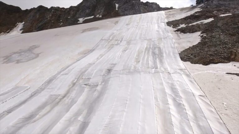 Val Senales, lavori per la funivia e la conservazione del ghiacciaio