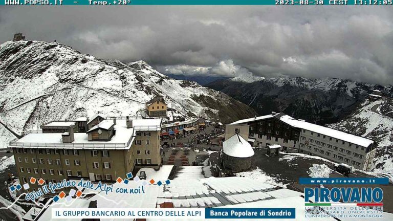 Sci estivo: le piste del Passo dello Stelvio riaprono il 2 Settembre