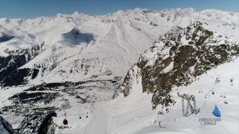Pontedilegno-Tonale, dopo il Presena aprono le altre piste da sci dal 1 dicembre