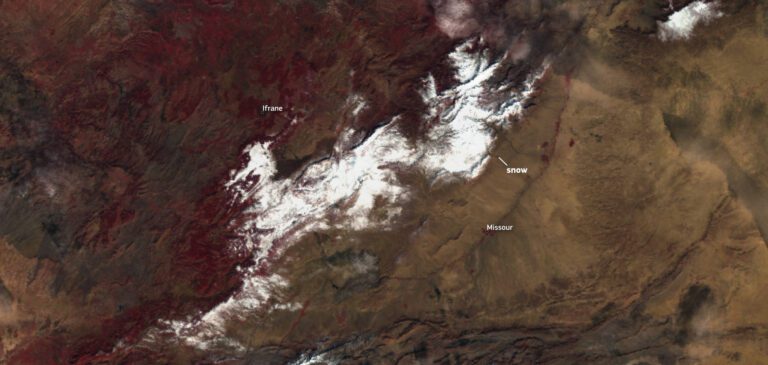 Le abbondanti nevicate sulle montagne del Marocco viste dal satellite